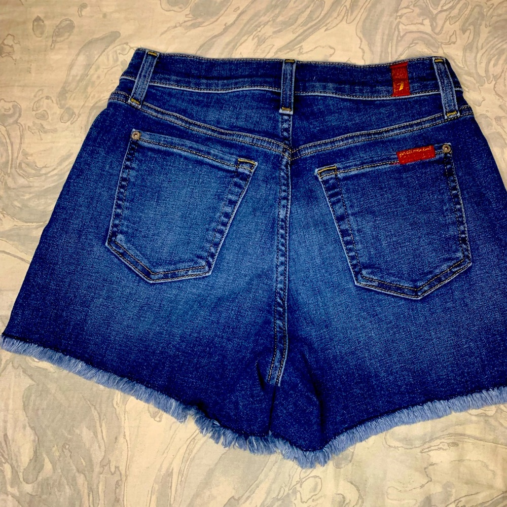 7 For All Mankind NWOT High Waist Short - Picture 2 of 4